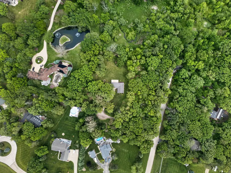 43W239 Hazelwood Trail, Saint Charles, IL 60175 - #3