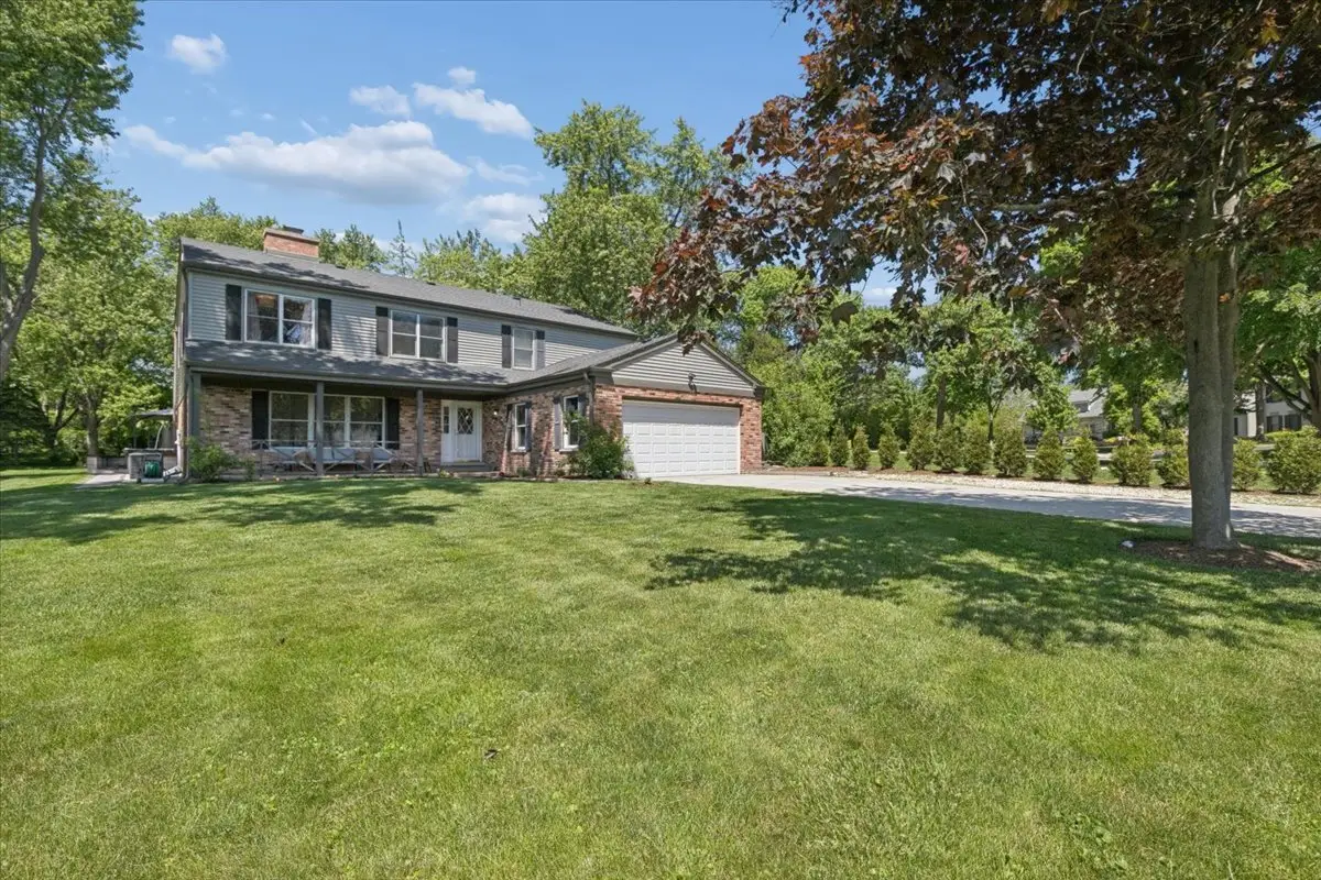 818 Valley Road, Lake Forest, IL 60045 - #1