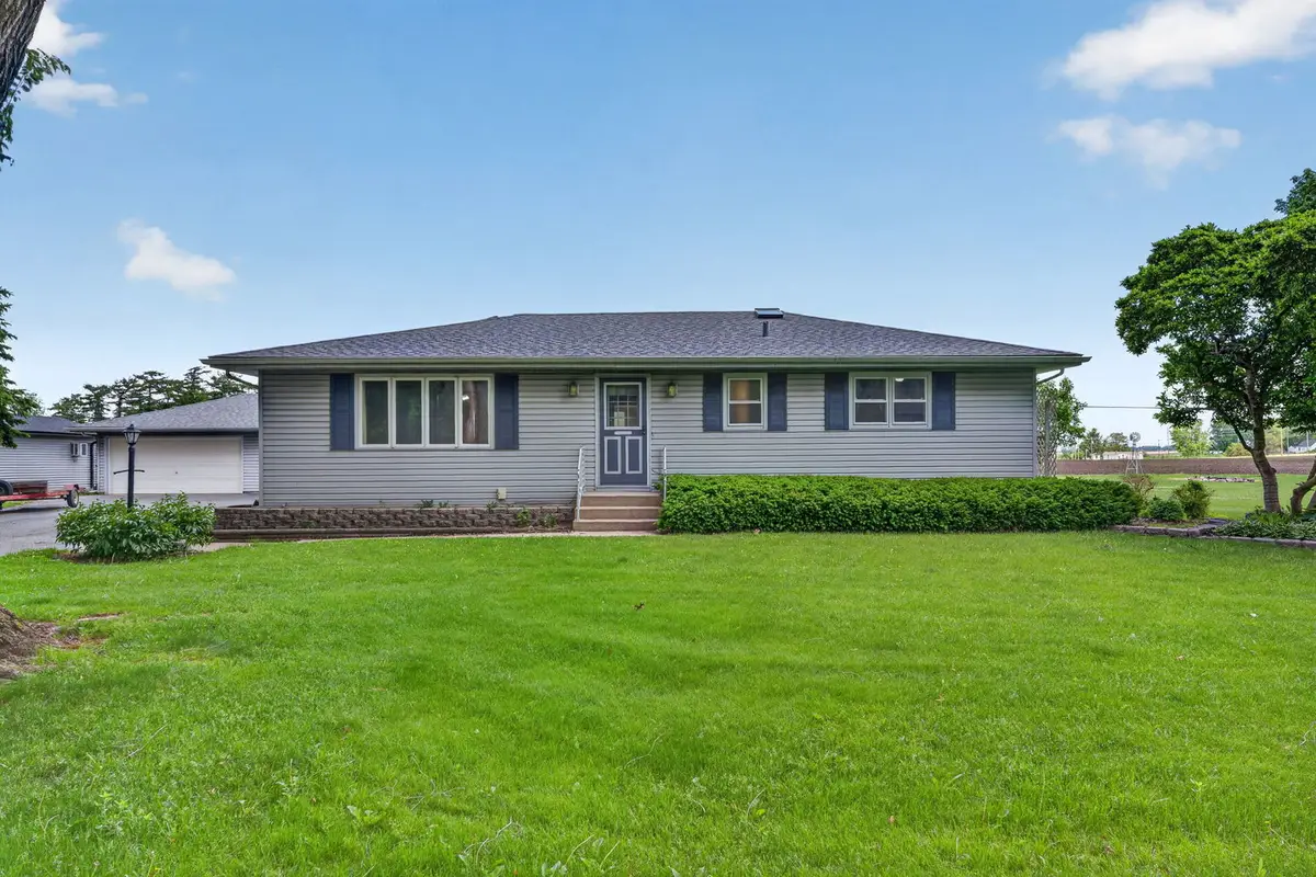 42W675 Star Lane, Sugar Grove, IL 60554 - #1