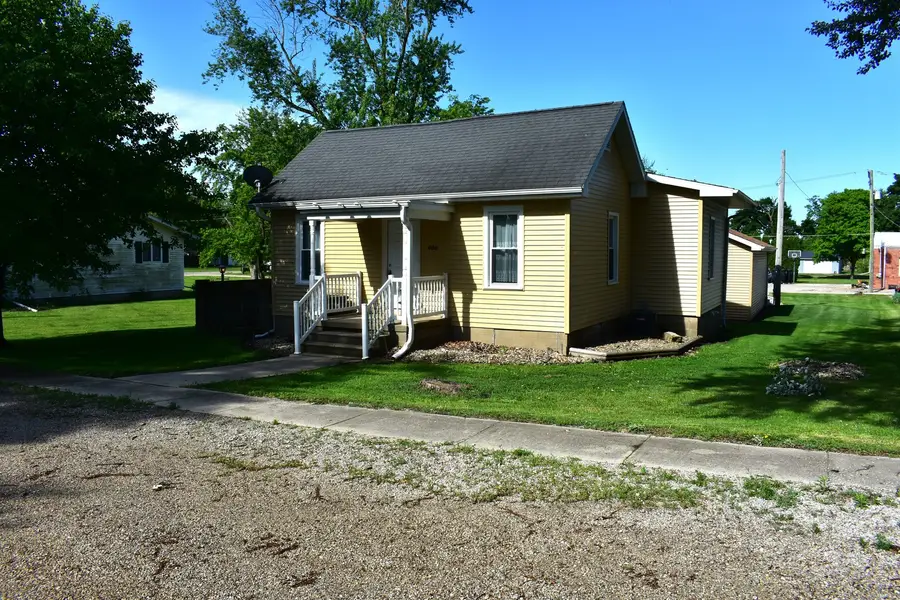 406 N Birch Street, Wenona, IL 61377 - #2