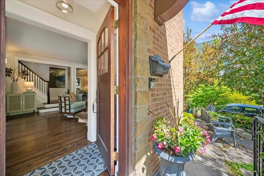 2228 Kenilworth Avenue, Wilmette, IL 60091 - #3