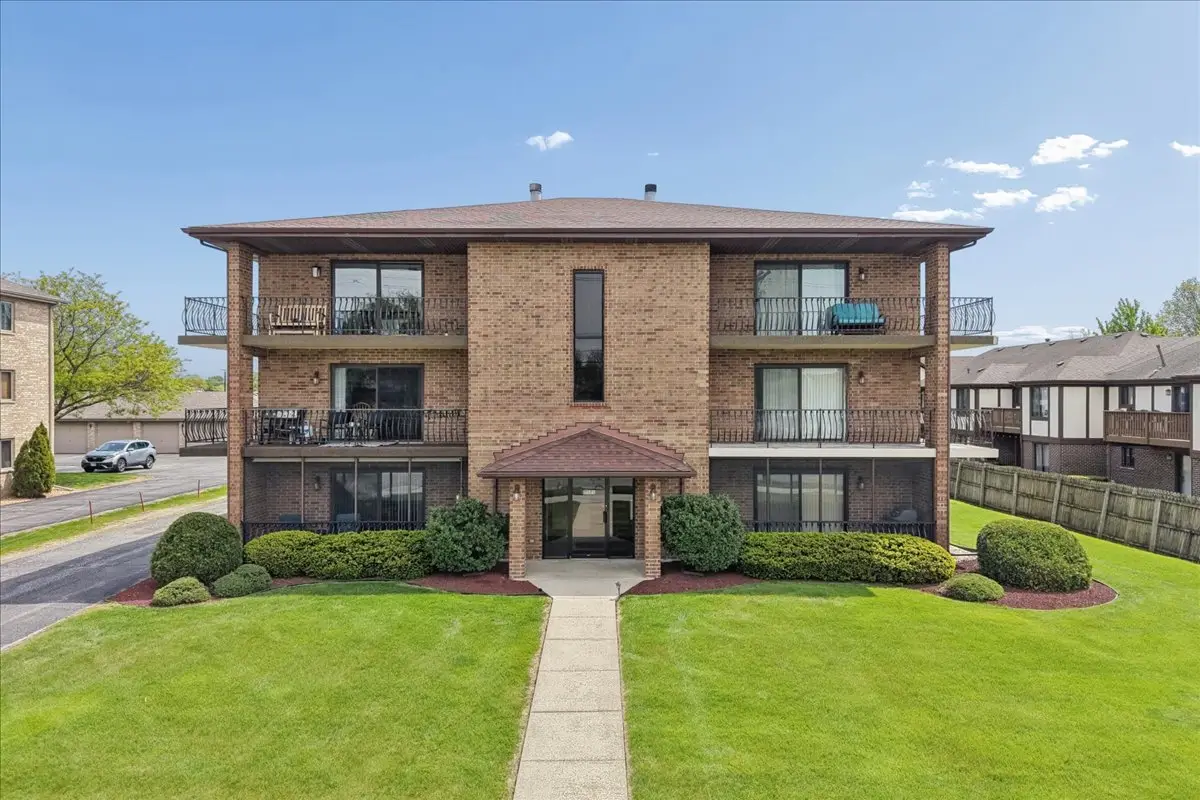 17979 Oak Park Avenue #2N, Tinley Park, IL 60477 - #1
