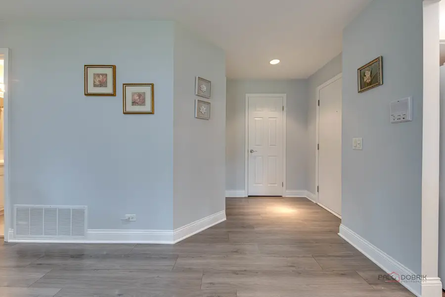 136 Wolcott Court #O2, Schaumburg, IL 60193 - #3