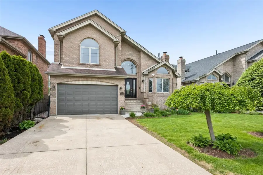 8317 W Ballard Road, Niles, IL 60714 - #2
