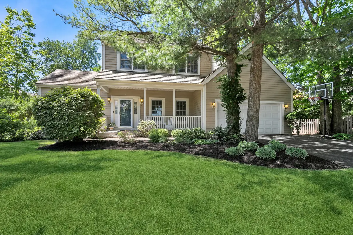 670 Williamsburg Avenue, Gurnee, IL 60031 - #1