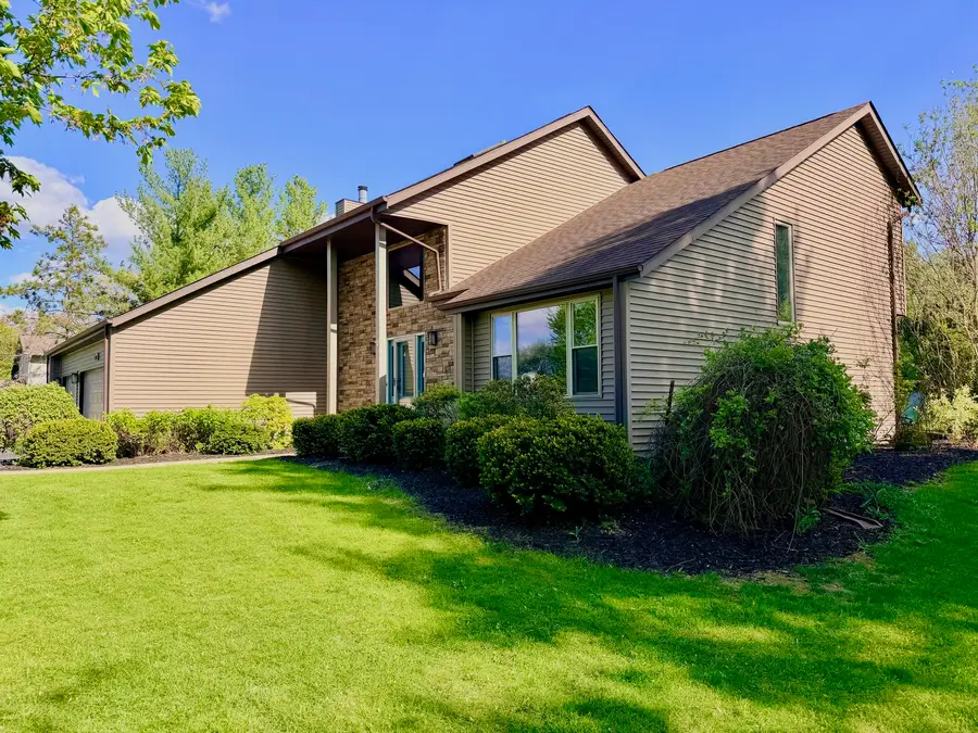 643 Lindgren Lane, Belvidere, IL 61008 - #2