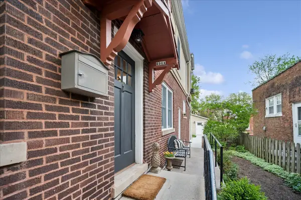 2311 Ridgeway Avenue, Evanston, IL 60201
