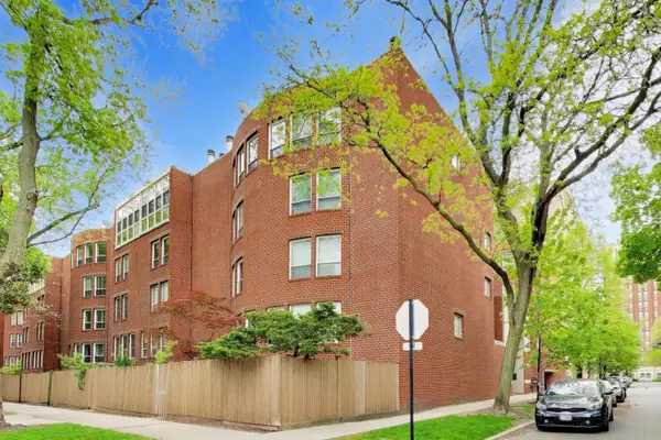5400 S Hyde Park Boulevard #B12, Chicago, IL 60615