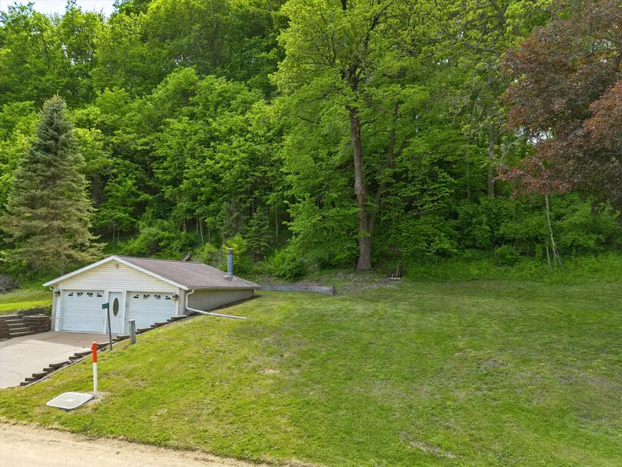 4673 155th Street, Clinton, IA 52732 - #3