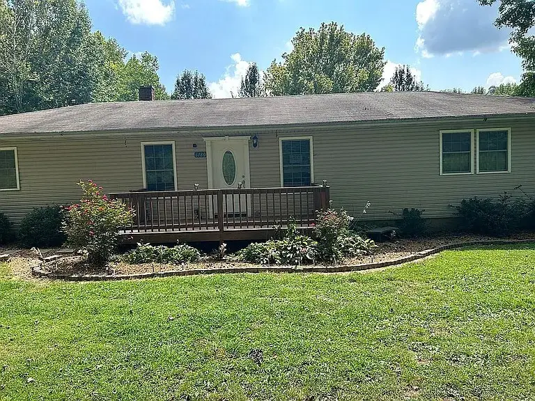 6180 Reevesville Road, Grantsburg, IL 62943 - #1