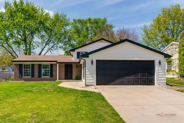 812 Lehigh Lane, Buffalo Grove, IL 60089
