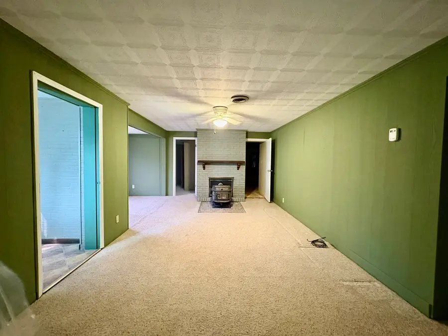 101 S Sheridan Street, Lostant, IL 61334 - #3