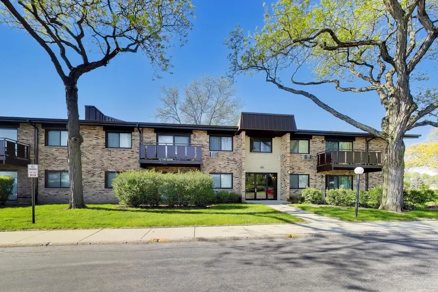 2640 N Windsor Drive #103, Arlington Heights, IL 60004 - #2