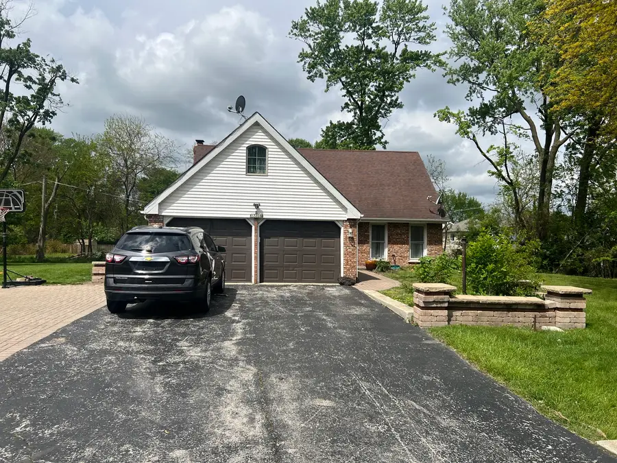 17208 Loomis Avenue, East Hazel Crest, IL 60429 - #2