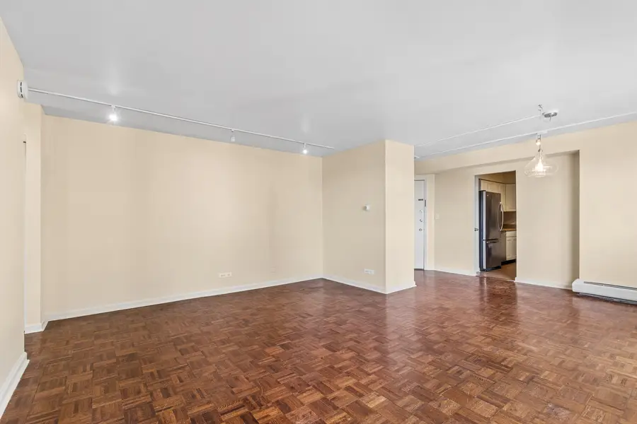 6325 N Sheridan Road #1606, Chicago, IL 60660 - #2