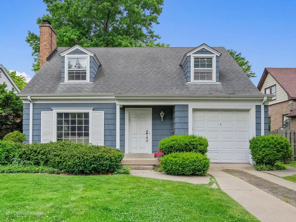 218 S Edgewood Avenue, La Grange, IL 60525 - #1