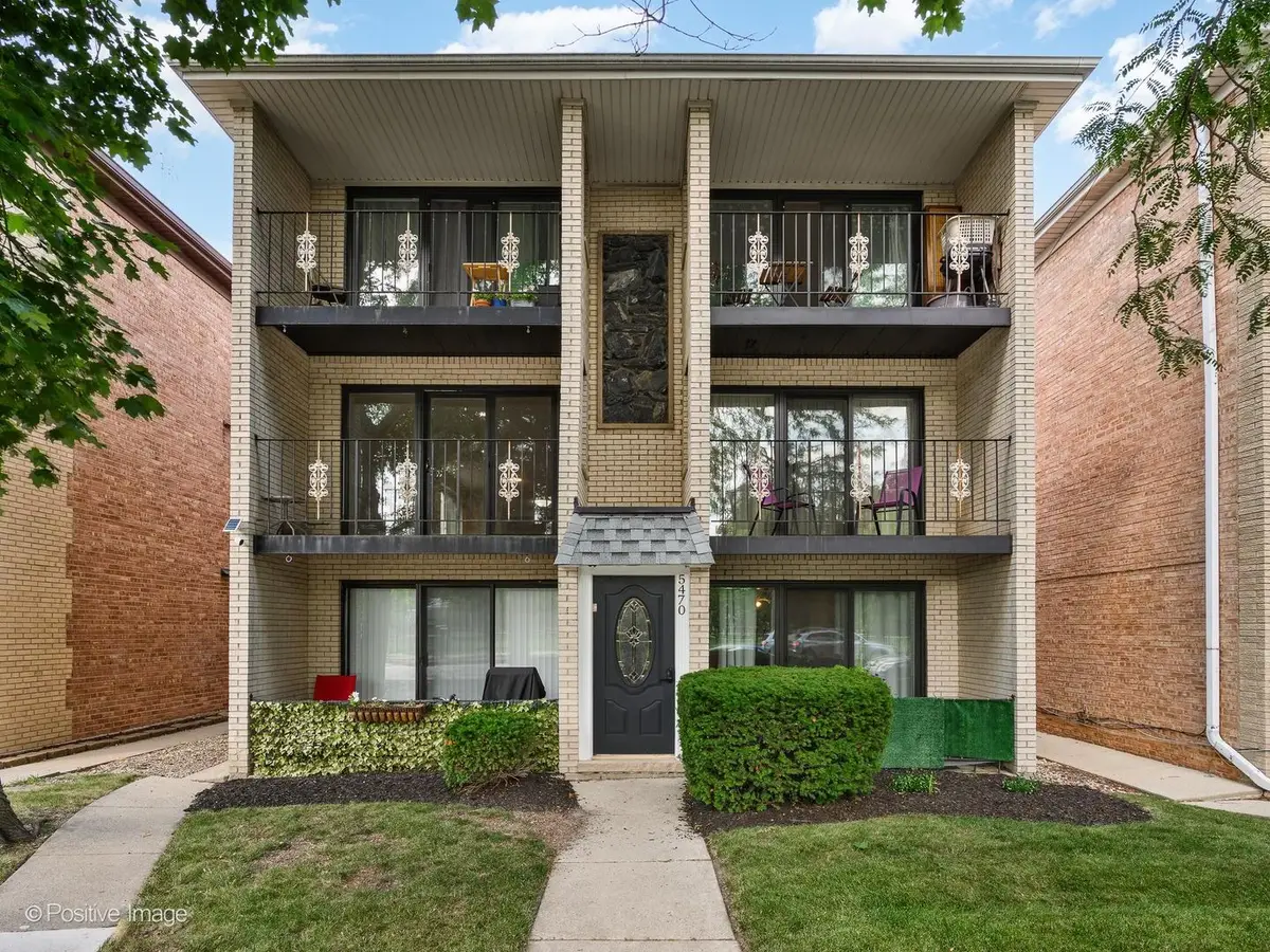 5470 W Higgins Avenue #2W, Chicago, IL 60630 - #1