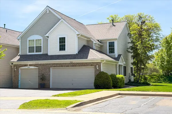 2952 Waters Edge Circle #2952, Aurora, IL 60504