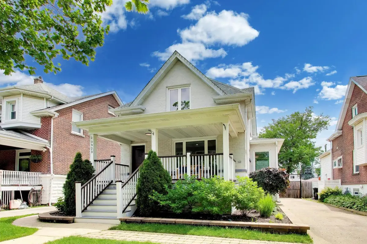 3923 N Kilbourn Avenue, Chicago, IL 60641 - #1