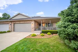 213 Fox Run Drive, Elwood, IL 60421