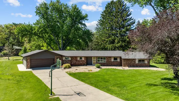 313 W Margaret Fuller Road, Oregon, IL 61061