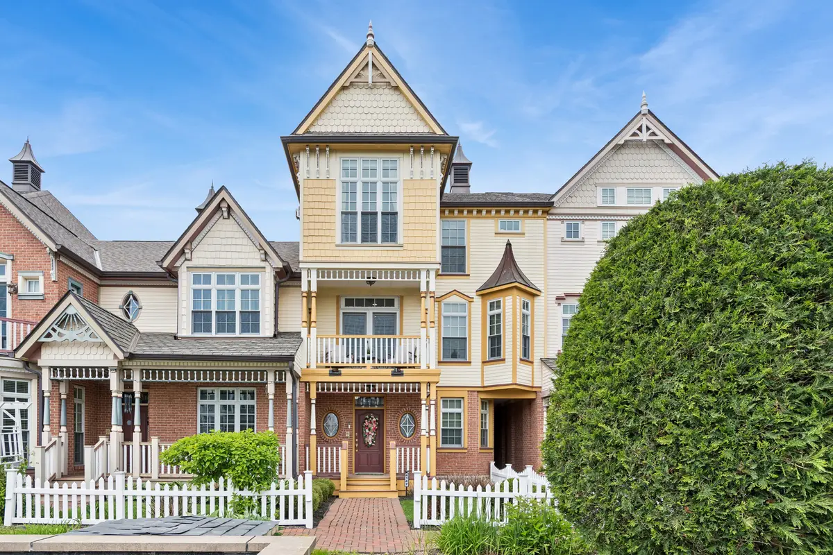 4147 Royal Mews Circle #204, Naperville, IL 60564 - #1