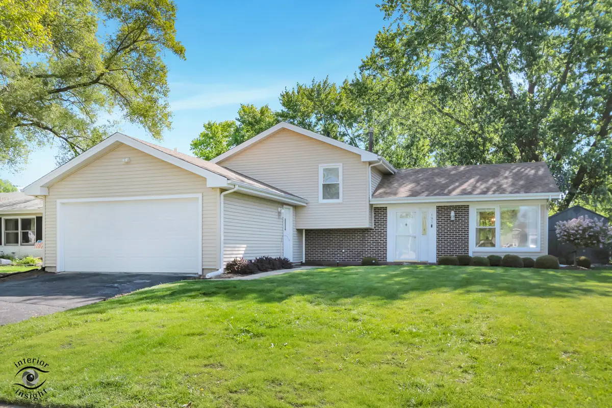 193 Grant Drive, Bolingbrook, IL 60440 - #1