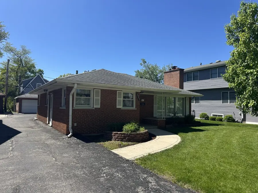 3844 Lawn Avenue, Western Springs, IL 60558 - #3
