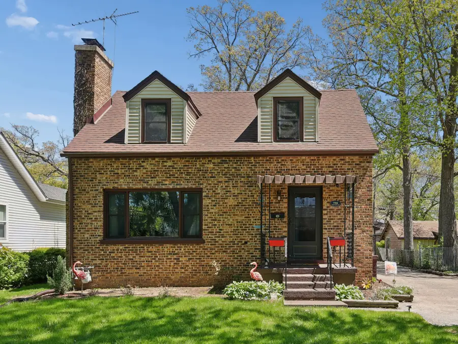 735 Kirkwood Avenue, Winthrop Harbor, IL 60096 - #2