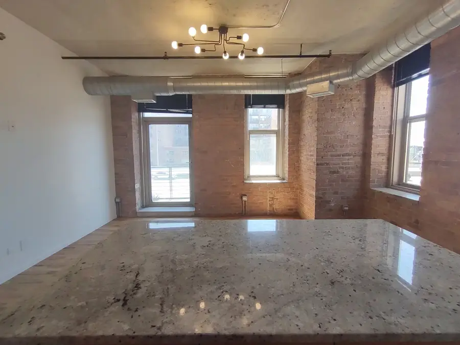 420 S Clinton Street #302, Chicago, IL 60607 - #3