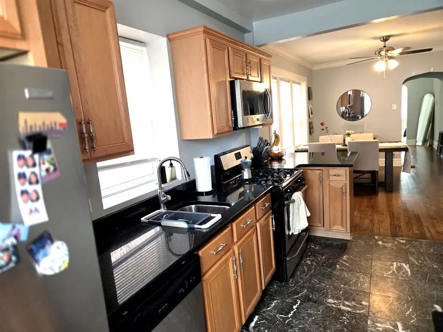3005 N Kolmar Avenue #1, Chicago, IL 60641 - #3