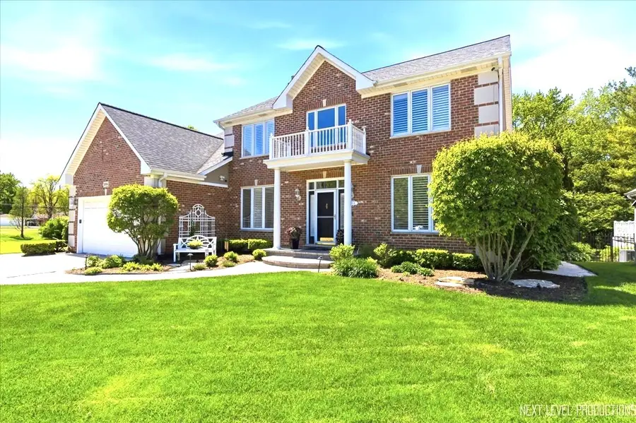 1914 N Ridge Avenue, Arlington Heights, IL 60004 - #2