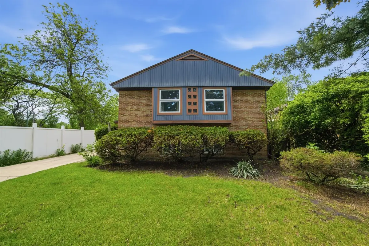 6006 N Lawndale Avenue, Chicago, IL 60659 - #1