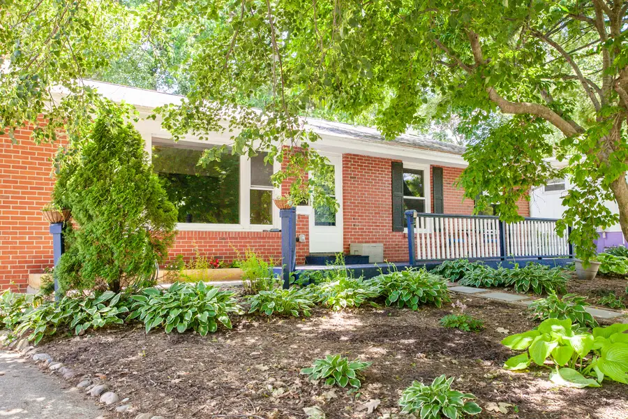 9 Riser Avenue, Bloomington, IL 61701 - #2