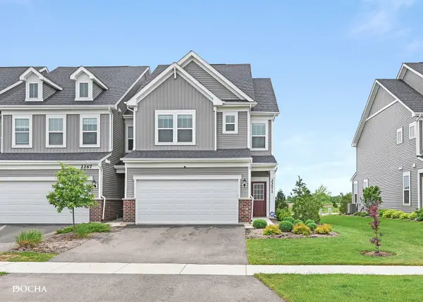 2271 Ryegrass Lane, Bolingbrook, IL 60490