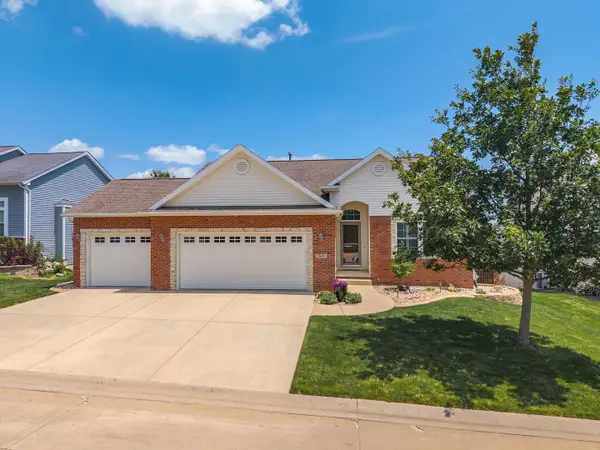 1412 Kickapoo Creek Road, Bloomington, IL 61705