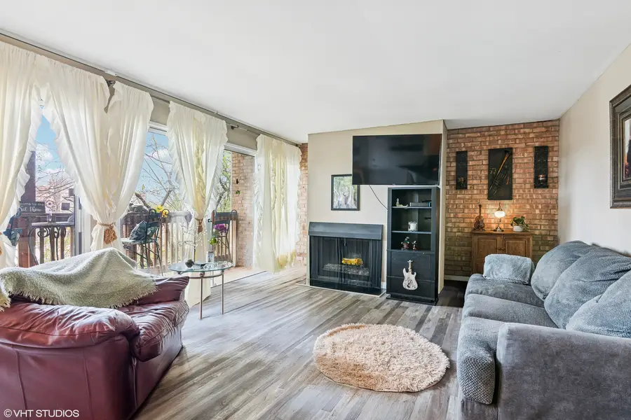 5803 Oakwood Drive #B, Lisle, IL 60532 - #3