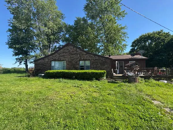19855 N Prior Lane, Mt Vernon, IL 62864