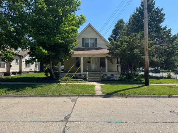 1202 N Champaign Street, Champaign, IL 61820