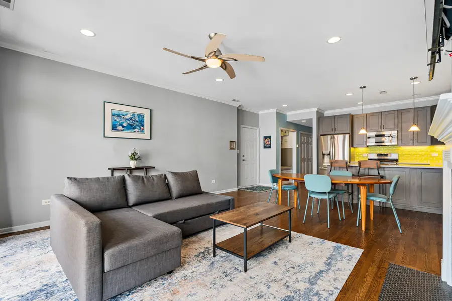4704 N Kenmore Avenue #3C, Chicago, IL 60640 - #2