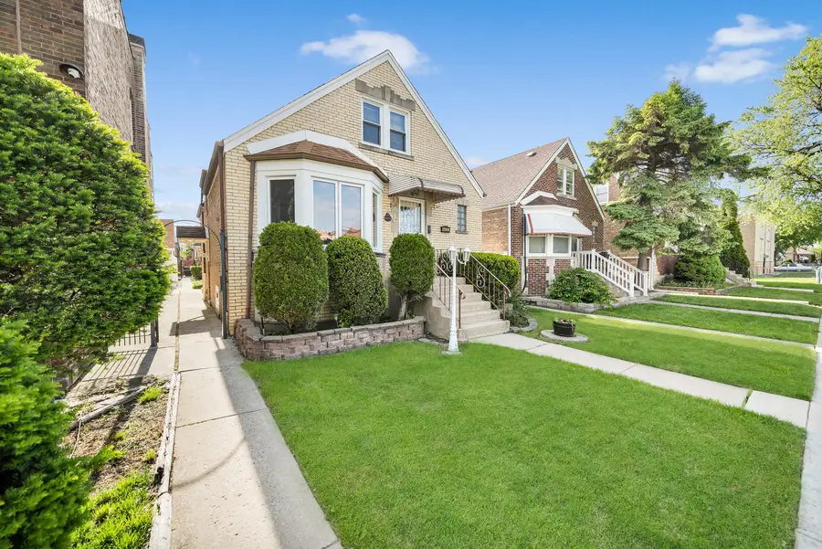 6422 S Komensky Avenue, Chicago, IL 60629 - #2