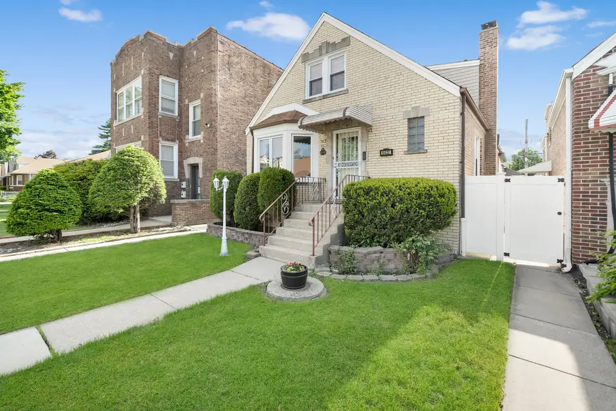 6422 S Komensky Avenue, Chicago, IL 60629 - #3