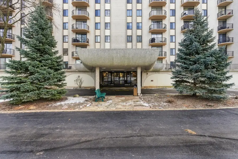 190 S Wood Dale Road #208, Wood Dale, IL 60191 - #3