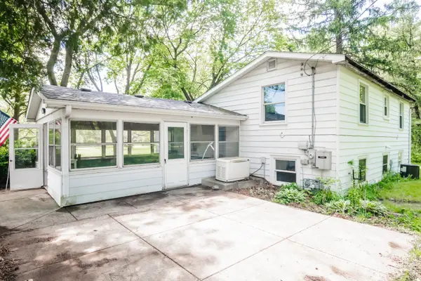 5627 W Laurel Lane, Monee, IL 60449