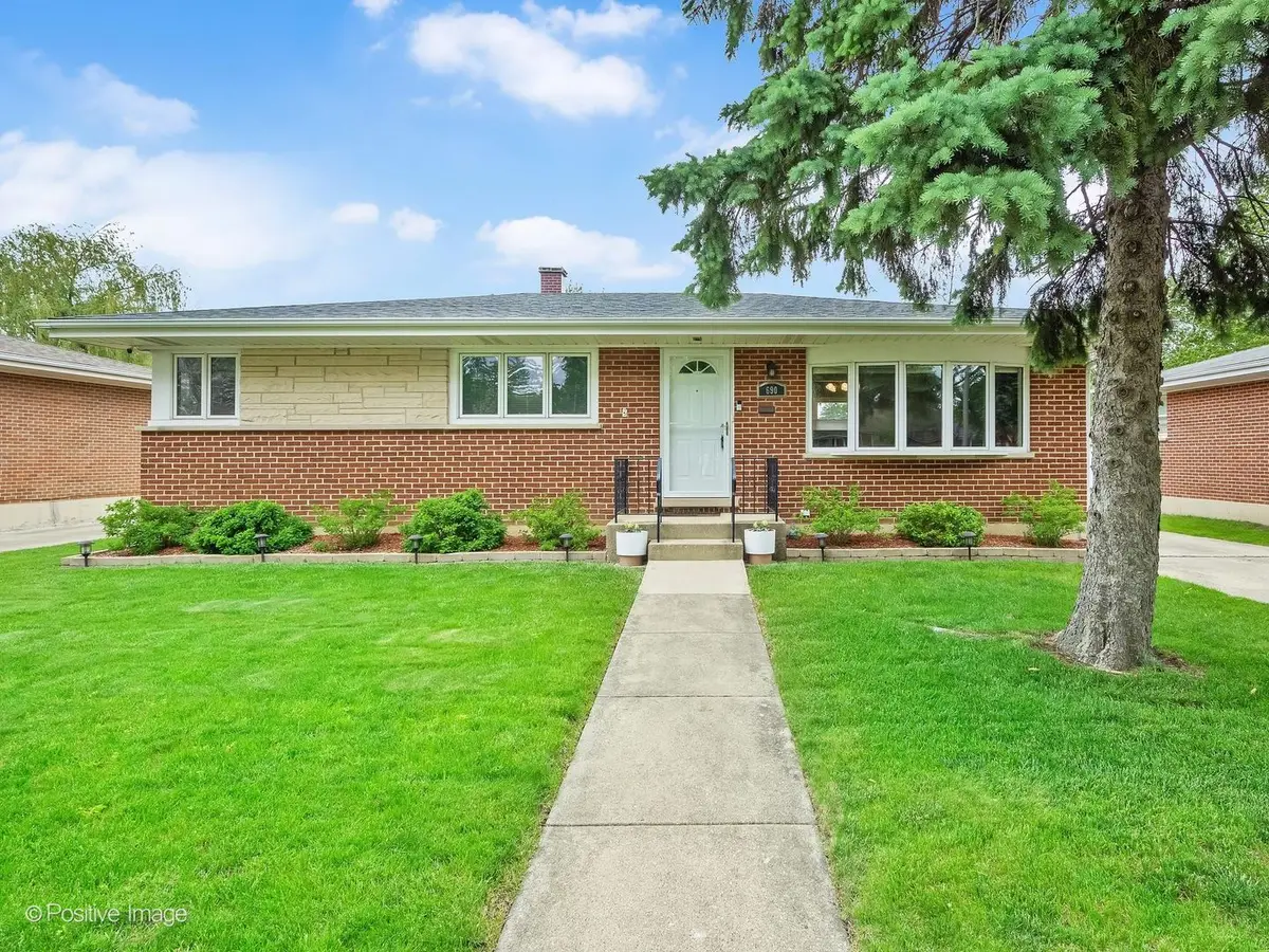 690 W Willow Glen, Addison, IL 60101 - #1
