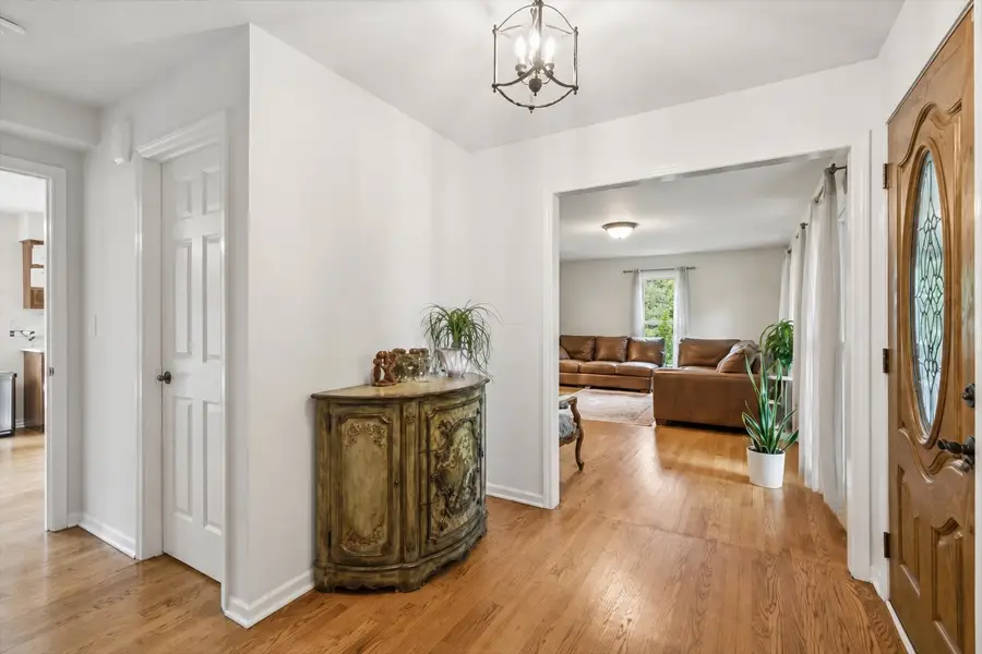 250 Wilshire Road, Lake Forest, IL 60045 - #2
