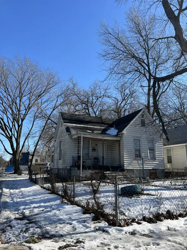 1900 S 19th Street, Springfield, IL 62703