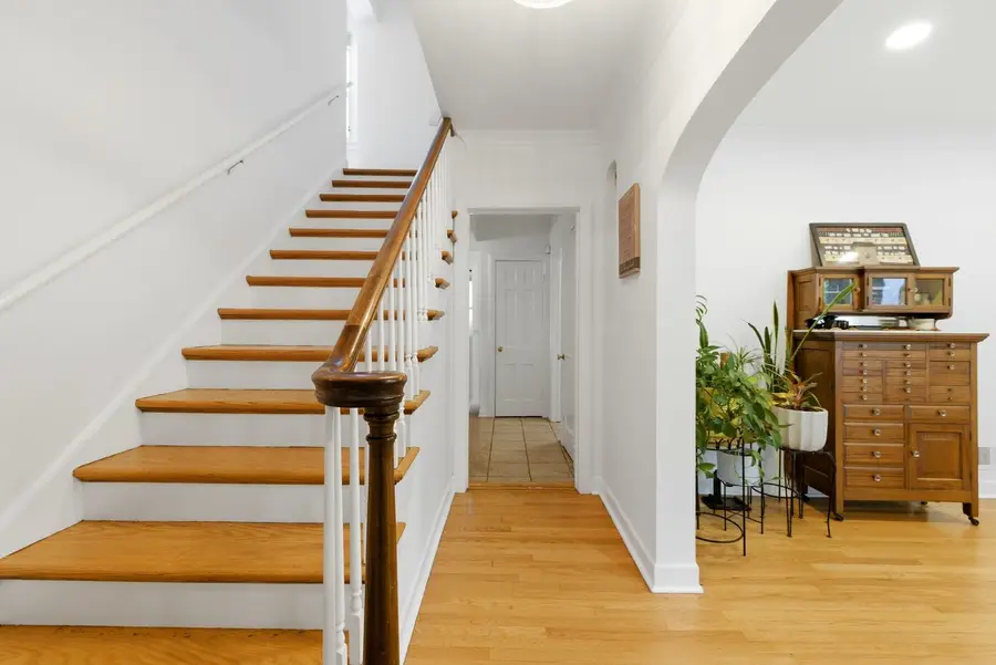 1423 Kirk Street, Evanston, IL 60202 - #3