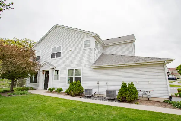 1208 Waverly Drive #1208, Volo, IL 60020