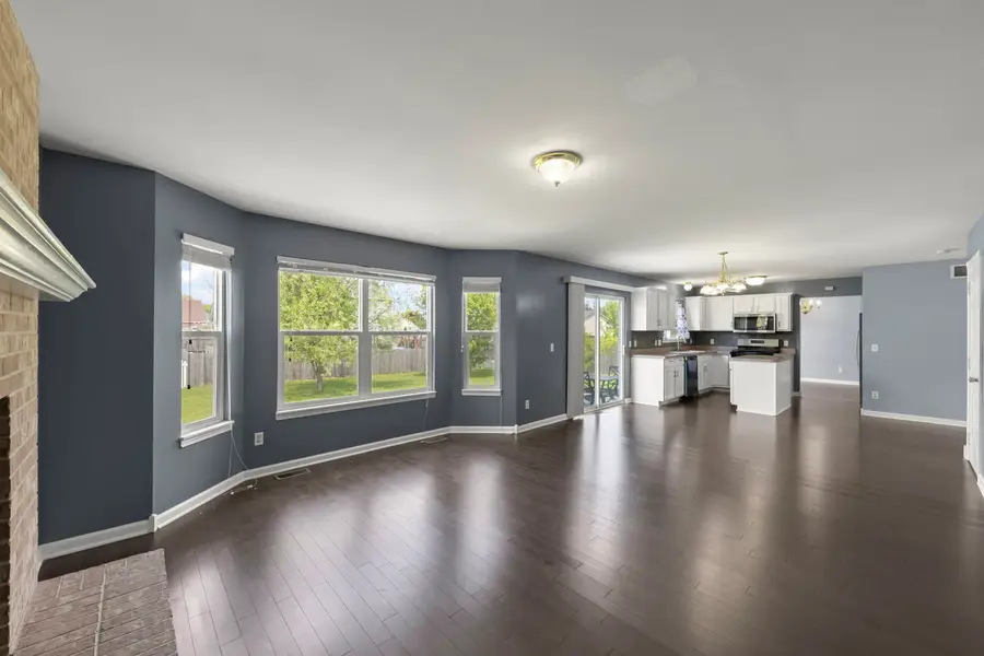 905 Churchill Drive, Plano, IL 60545 - #3